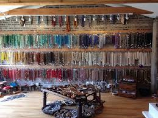 9142 Broadway: Laura Atwood Studio