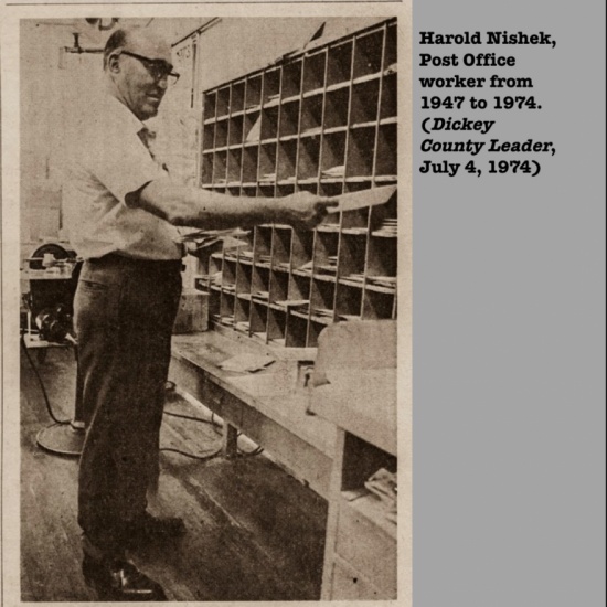 111 1st St. N – Ellendale Post Office