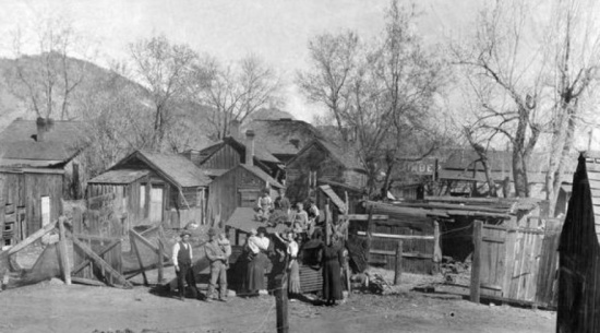 Site of a former residential neighborhood (1870 to 1924) - Photo By: Carnegie Library - Archives