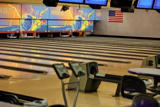 Plaza Bowl Of Clinton - Clinton, Iowa Attractions - Pocketsights